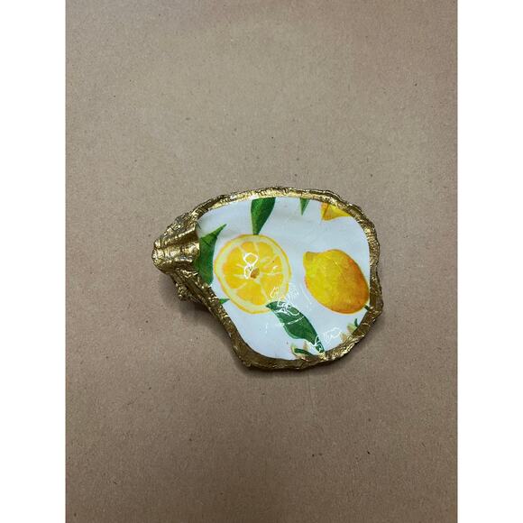 Decoupage Oyster Shell Ring Dish/Trinket Dish, Lemons Design - Picture 4 of 5
